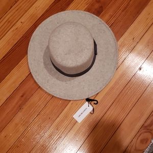 Elizabeth and James Felt Hat NewWith Tags